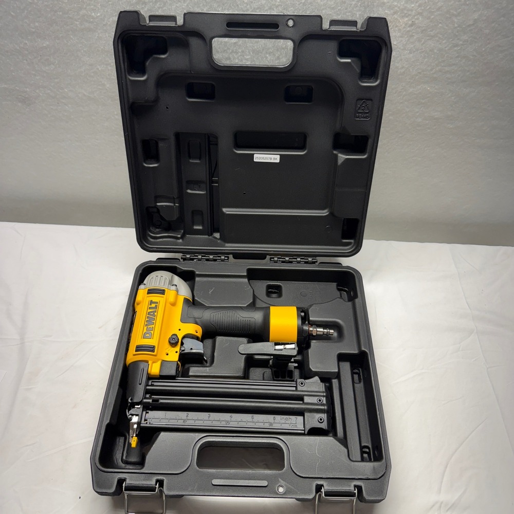 DEWALT DWFP12233 18 Gauge Brad Nailer Kit Pneumatic Nail Gun with Case
